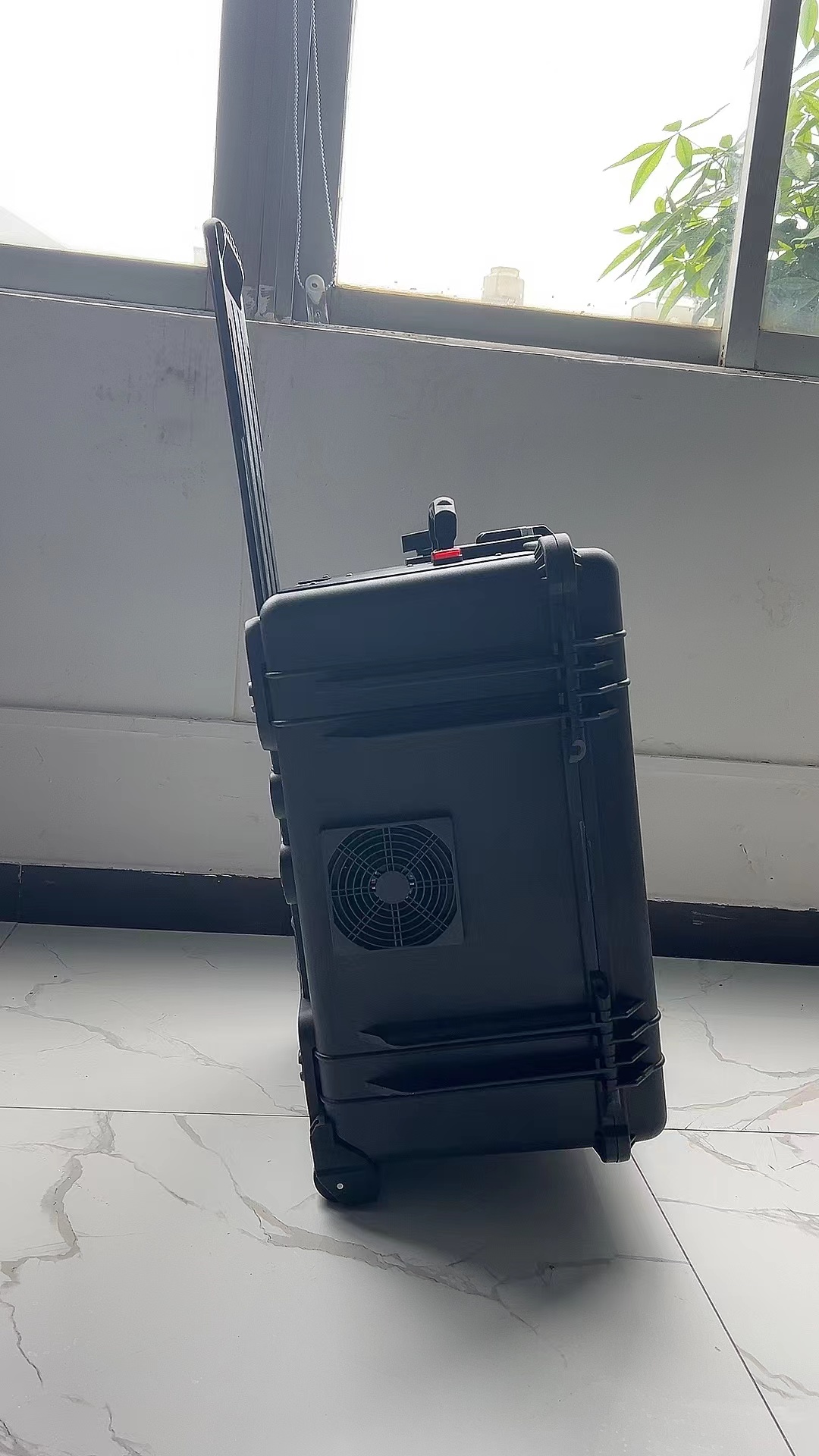 和平镇手拉箱型移动通信干扰器